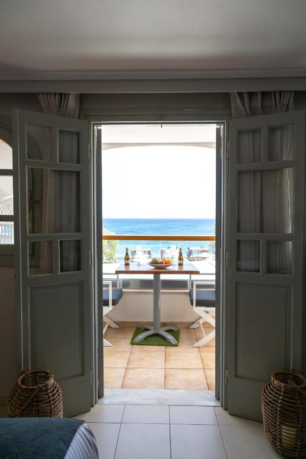 Glykeria Mini Suites Perivolos  Exteriér fotografie