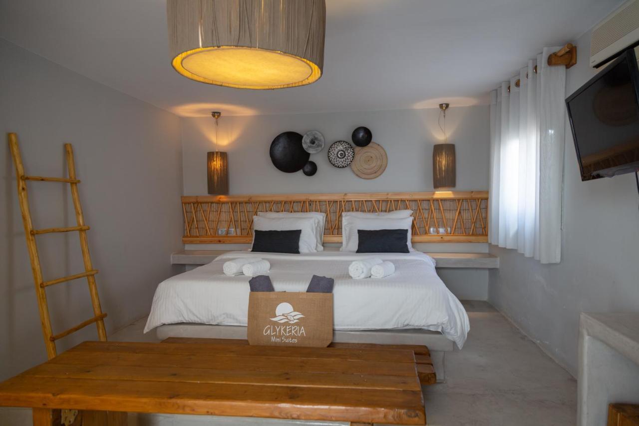 Glykeria Mini Suites Perivolos  Exteriér fotografie